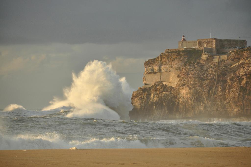 Northspot Hotel Nazaré Exterior photo